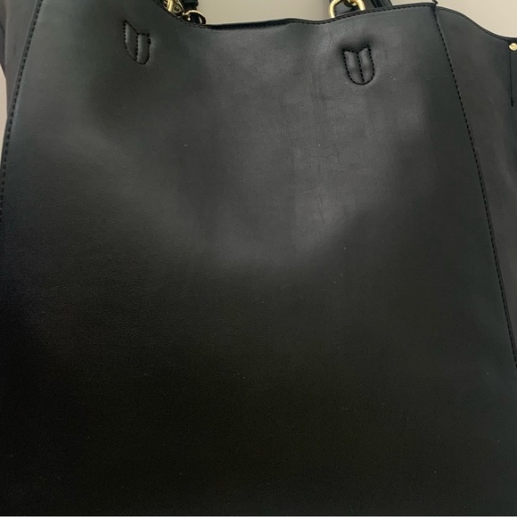 NEW BCBGENERATION BLACK TOTE BAG WITH SHOULDER STRAPS - Picture 5 of 8